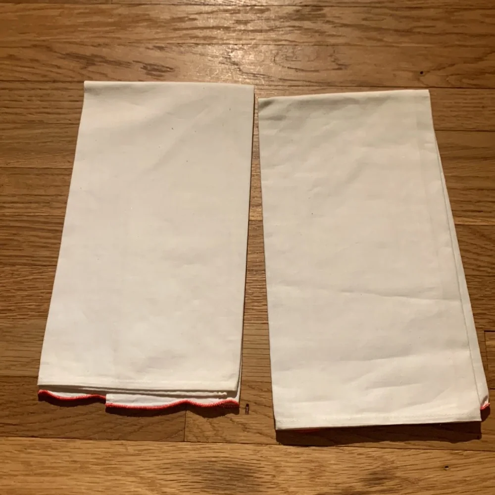 Christmas Theme Guest Fingertip Towels Cotton Festive Holiday Design Vintage